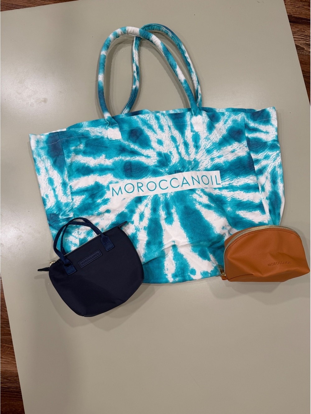 Moroccanoil Tote Bag and Cosmetic Pouch Set